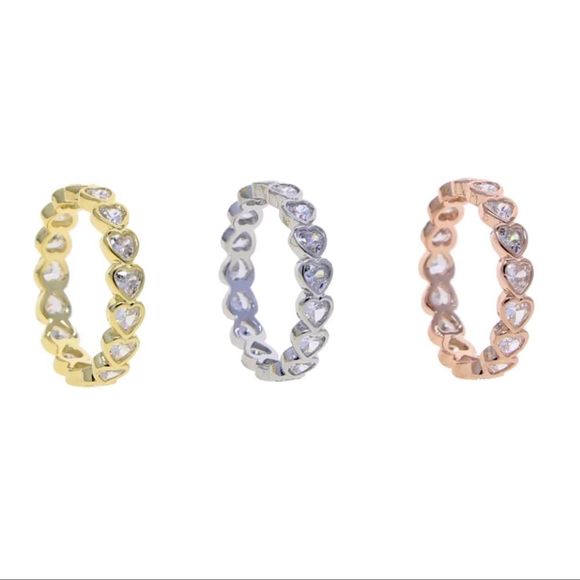 YELLOW GOLD TONE PLATED HEART SHAPED CZs ETERNITY BAND ENGAGEMENT LOVE RING NWT - Picture 5 of 6